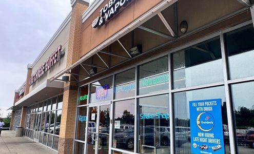 Smok'n Hot Tobacco & Vapors