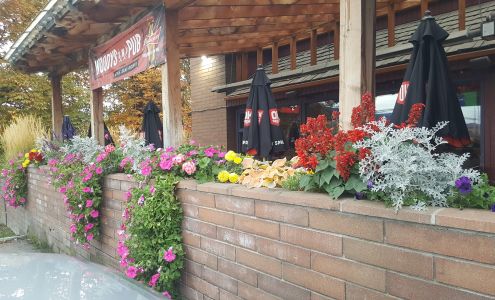 Woody's Liquor Store Lake Country