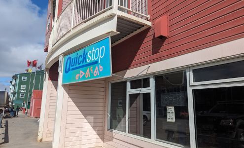 Inuksugait Plaza Quickstop Iqaluit