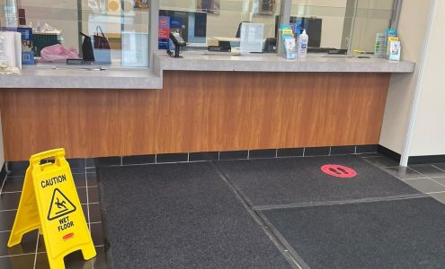 Money Mart 432 10th St Unit 428, Hanover Ontario N4N 1P9