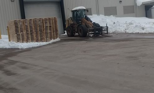 Tyco Receiving Building 112 Industrial Pkwy S, Marinette Wisconsin 54143