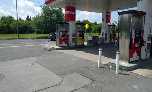 Petro-Canada et Lave-Auto Chambly