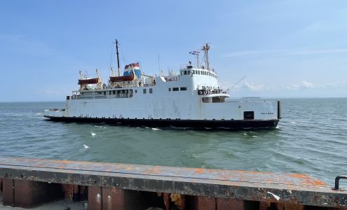 Traversier Saint-Siméon 116 Rue du Festival, Saint-Siméon Quebec G0T 1X0