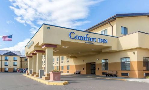 Comfort Inn & Suites Gateway to Glacier National Park