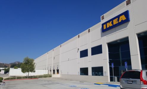 IKEA Warehouse Pick Up Center