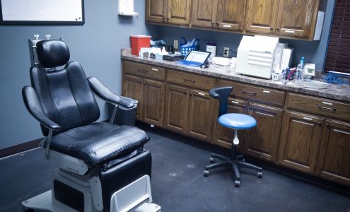 EyeCare Associates of South Tulsa