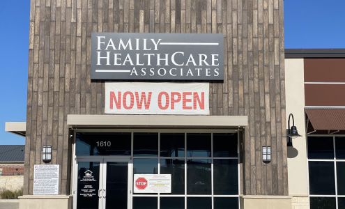 Family HealthCare Associates - Northlake