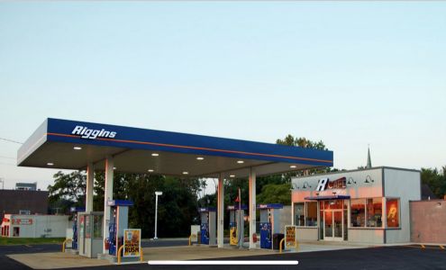 Sinclair Gas Station and Propane