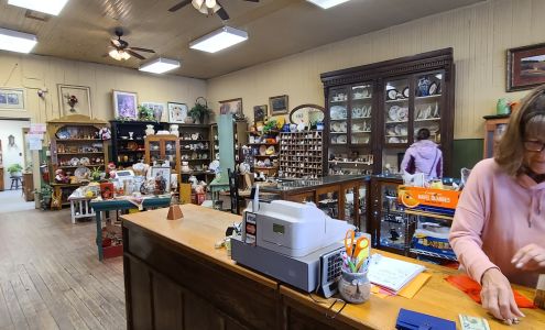 Treasures On Main Westby