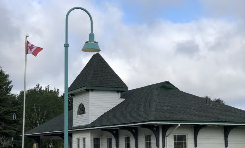 Unofficial Cyclists Campground - White River Tourist Information Centre White River