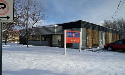 Canada Post Amqui