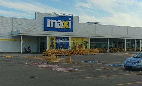 Maxi Roberval Saint-Alphonse Roberval