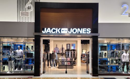 JACK & JONES