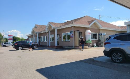 Esso Metabetchouan-lac-a-la-croix