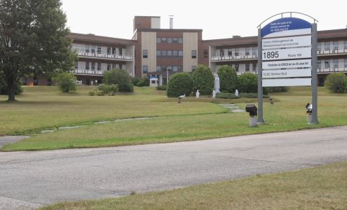 Centre D'hébergement Normandie (Centre d?hébergement Métabetchouan-Lac-à-la-Croix) Metabetchouan-lac-a-la-croix