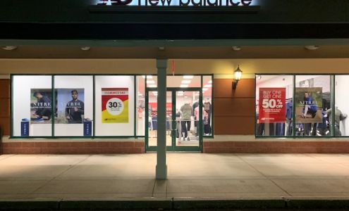 New Balance Factory Store Clinton