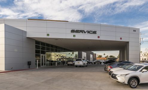 Earnhardt Lexus Service Center