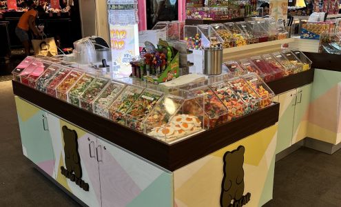 Sugar Bear Candy Kiosk - Candy Store in Elizabeth NJ