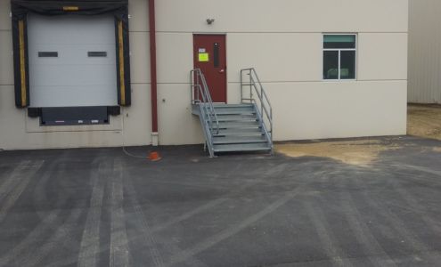 Grosfillex shipping dock