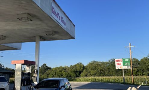 Red's Gas