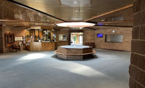 Mueller Center Hot Springs