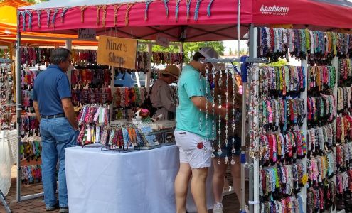 Saturday Market On Broad