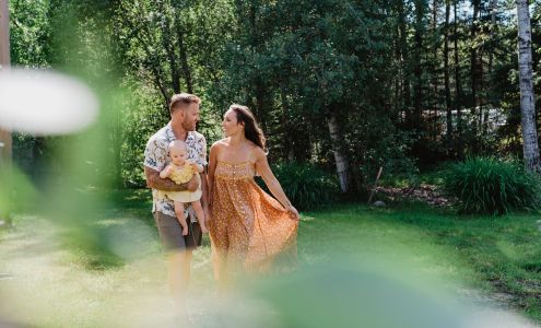 Hayley C Photography 567 Anderson Branch Rd, Kenora Ontario P9N 0C5