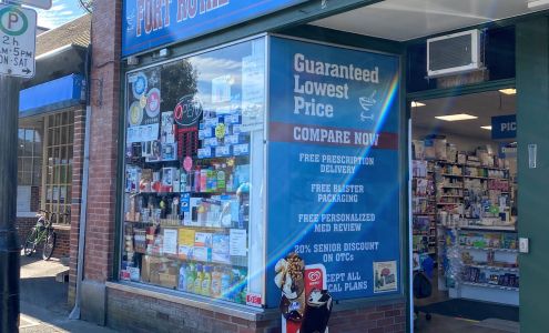 Fort Royal Pharmacy Oak Bay