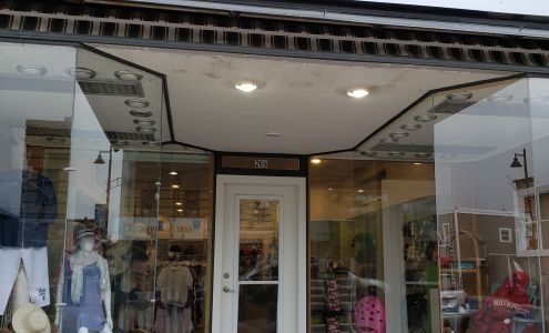 Footprints on Muskoka Gravenhurst