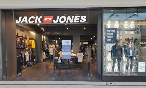 JACK & JONES