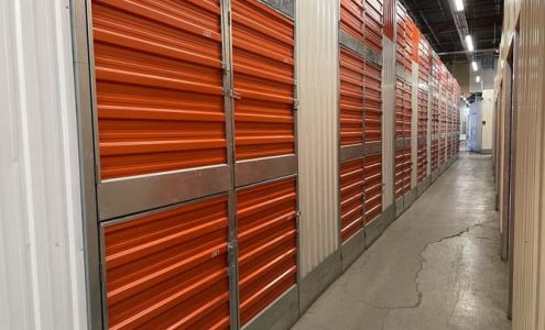 Entreposage Montreal Mini-Storage - Anjou