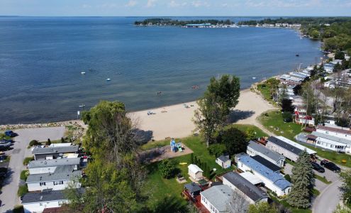 Victoria Harbour | A Parkbridge Cottage & RV Resort Victoria Harbour