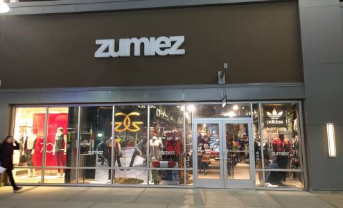 Zumiez