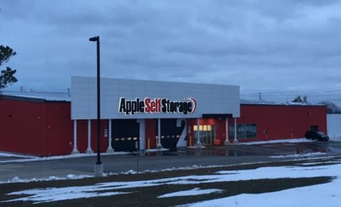 Apple Self Storage - Mississauga Erindale