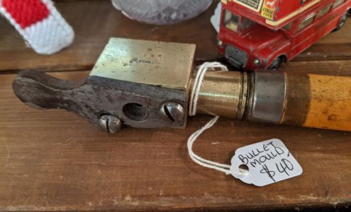 Moorcroft's Antiques Merrickville