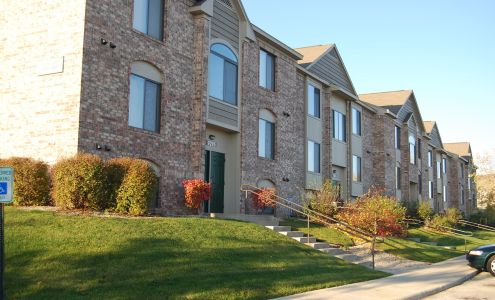 Oak Shores Apartments