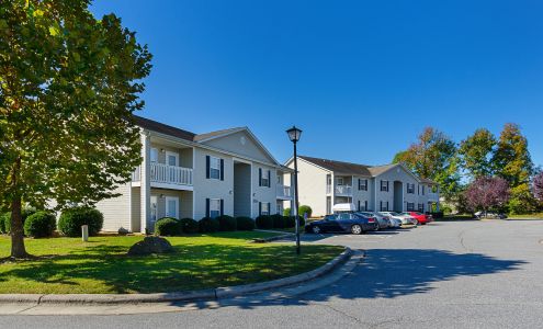 Arbor Glen Apartment Homes