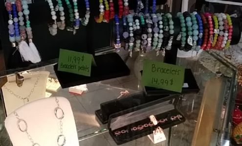 Boutique Kami Roland Aubin