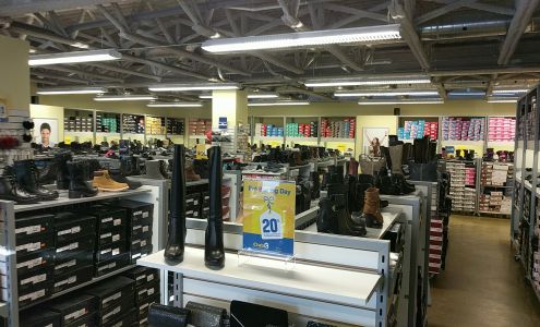 Club Chaussures_Club C - Sainte-Catherine-de-la-Jacques-Cartier Sainte-catherine-de-la-jacques-cartier