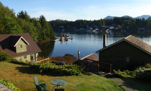 McKay Bay Lodge Bamfield