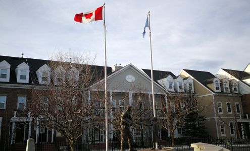 Gateway Garrison Green