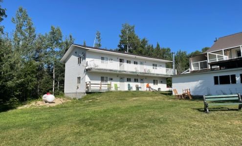 J and L Lakeview Retreat and Restaurant Gogama