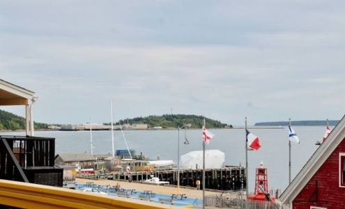 Rum Runner Inn Lunenburg