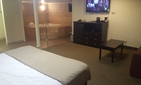 Westwood Village Inn