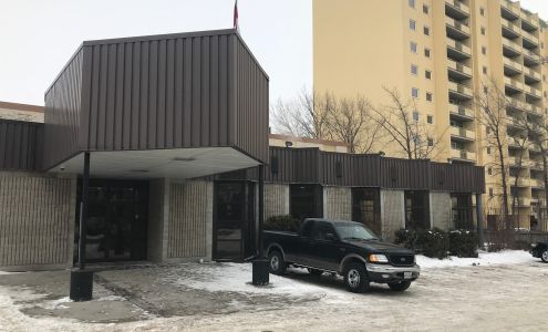 Nor-Villa Motor Hotel