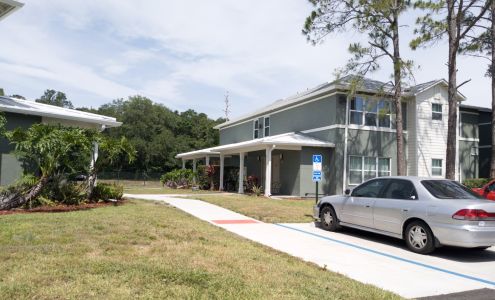Valencia Park Apartments