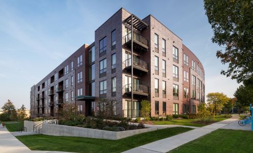 Crescent Apartments Wauwatosa