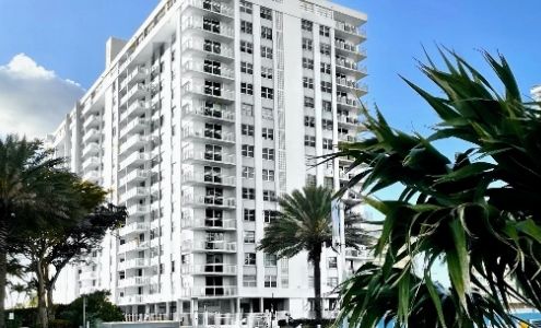 Plaza Towers South Condominium