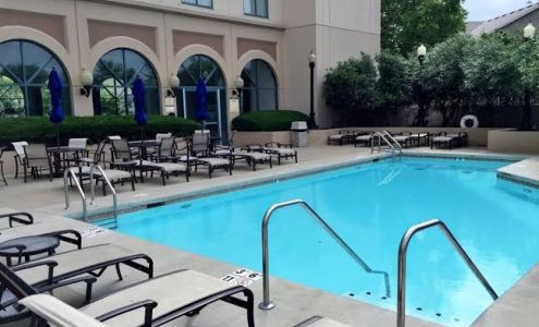 Sheraton Suites Columbus Worthington