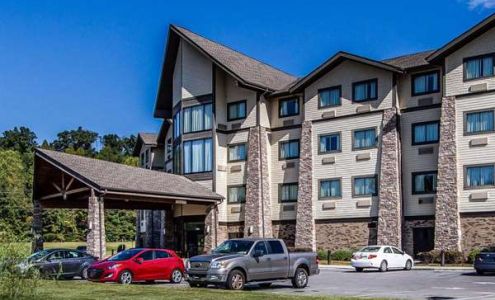 Comfort Inn & Suites Near Lake Guntersville